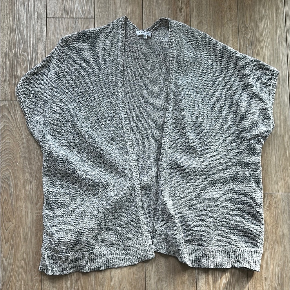 Aritzia Community Gray Women's Cardigan Sweater